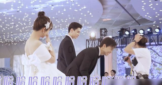 阿莫得汽车膜:比亚迪汉隐形车衣,发光的黑色才是真的帅