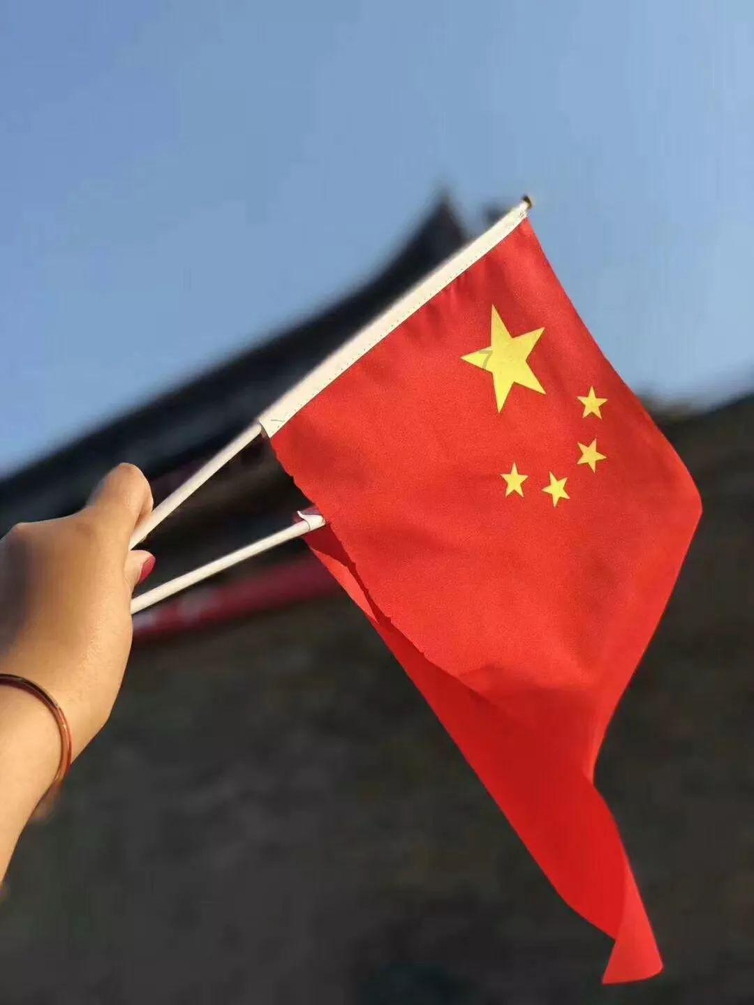 老人黄昏恋到底该不该支持？游戏画面