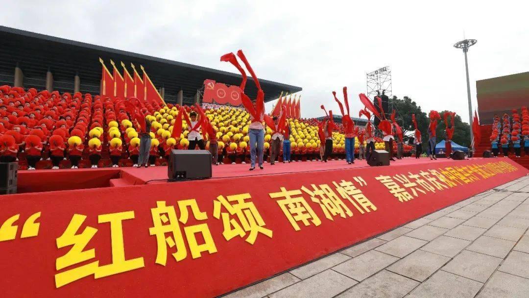 癌细胞对糖、蛋白质和脂肪的需求是相互关联的，而且是动态变化的