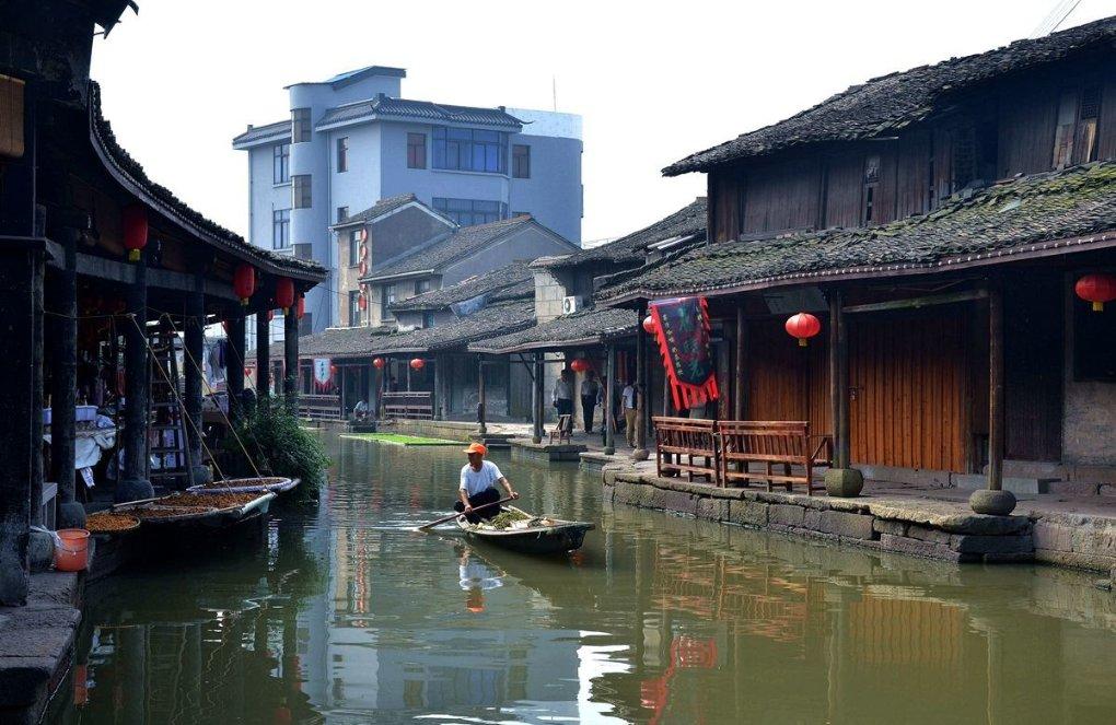 十几万买什么车，国产车好还是买日产车好？游戏画面