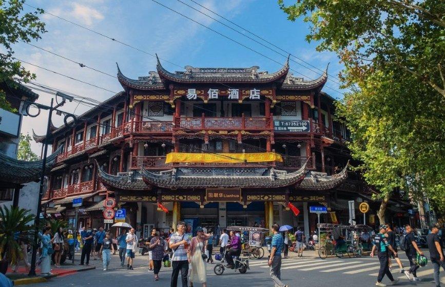 逃离幽灵之林